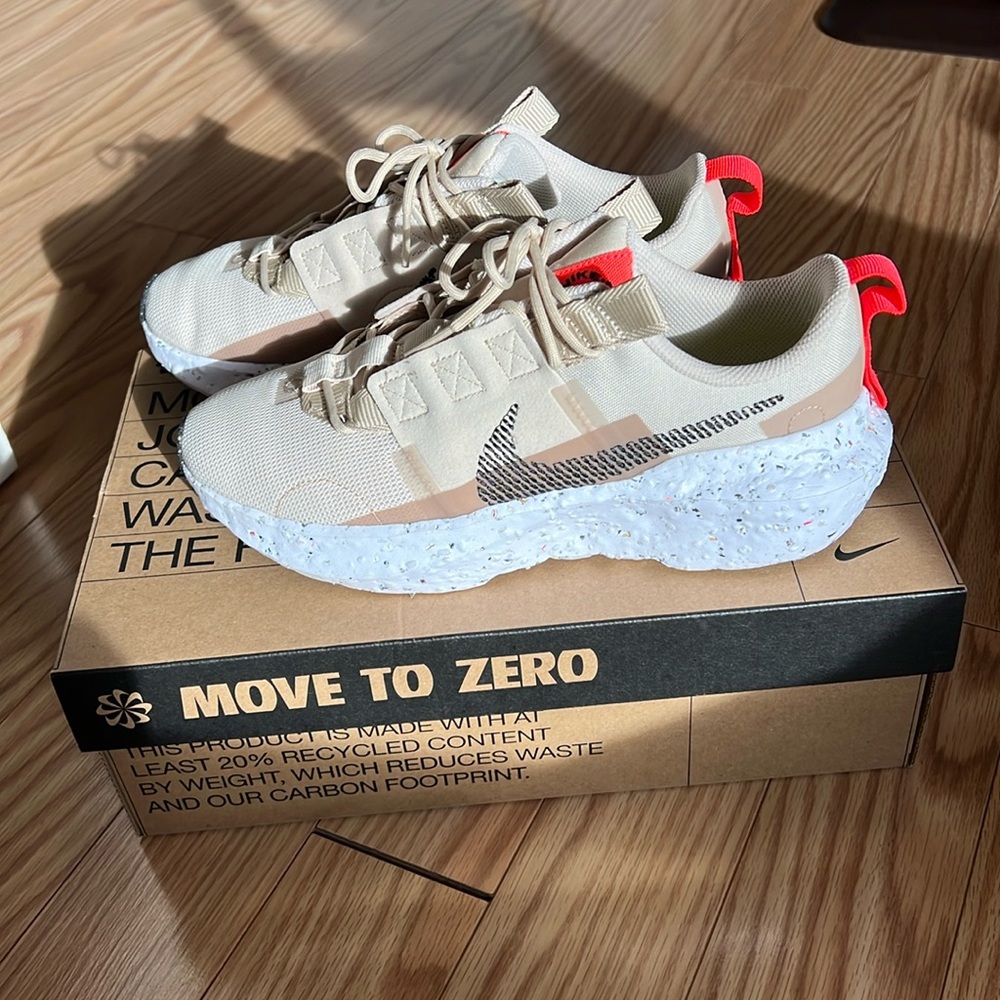 Nike Sneakers Crater Impact